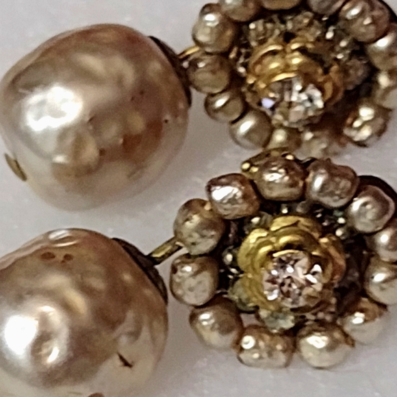 Miriam Haskell Signed Earrings - Picture 3 of 8